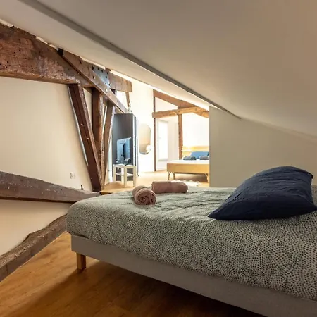 Appartement Neuf Climatisé équipé 2 à 4 Couchages